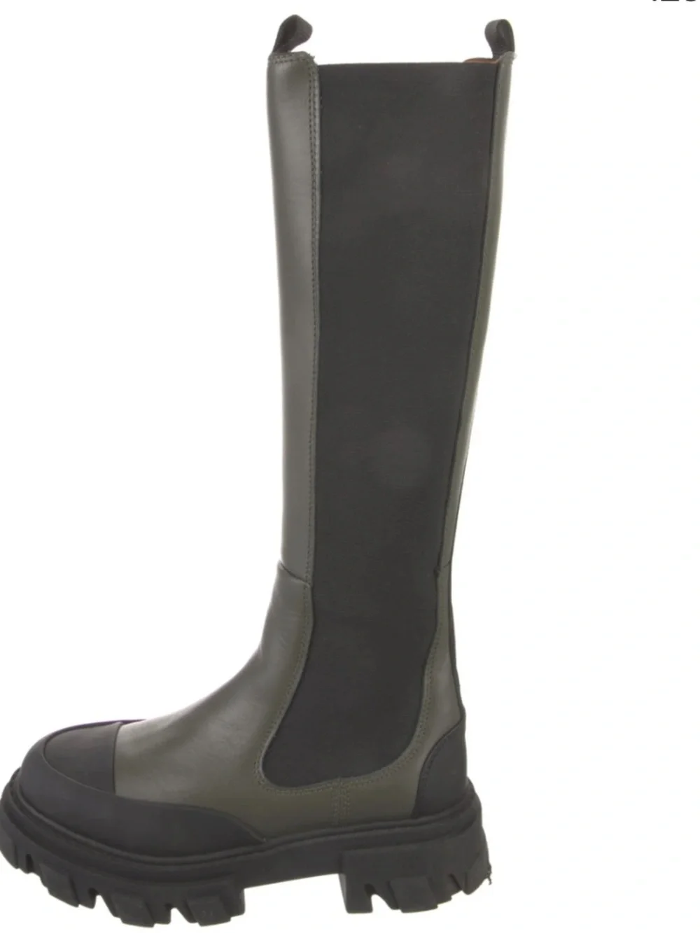 Ganni Knee-high chunky boot Sz 38